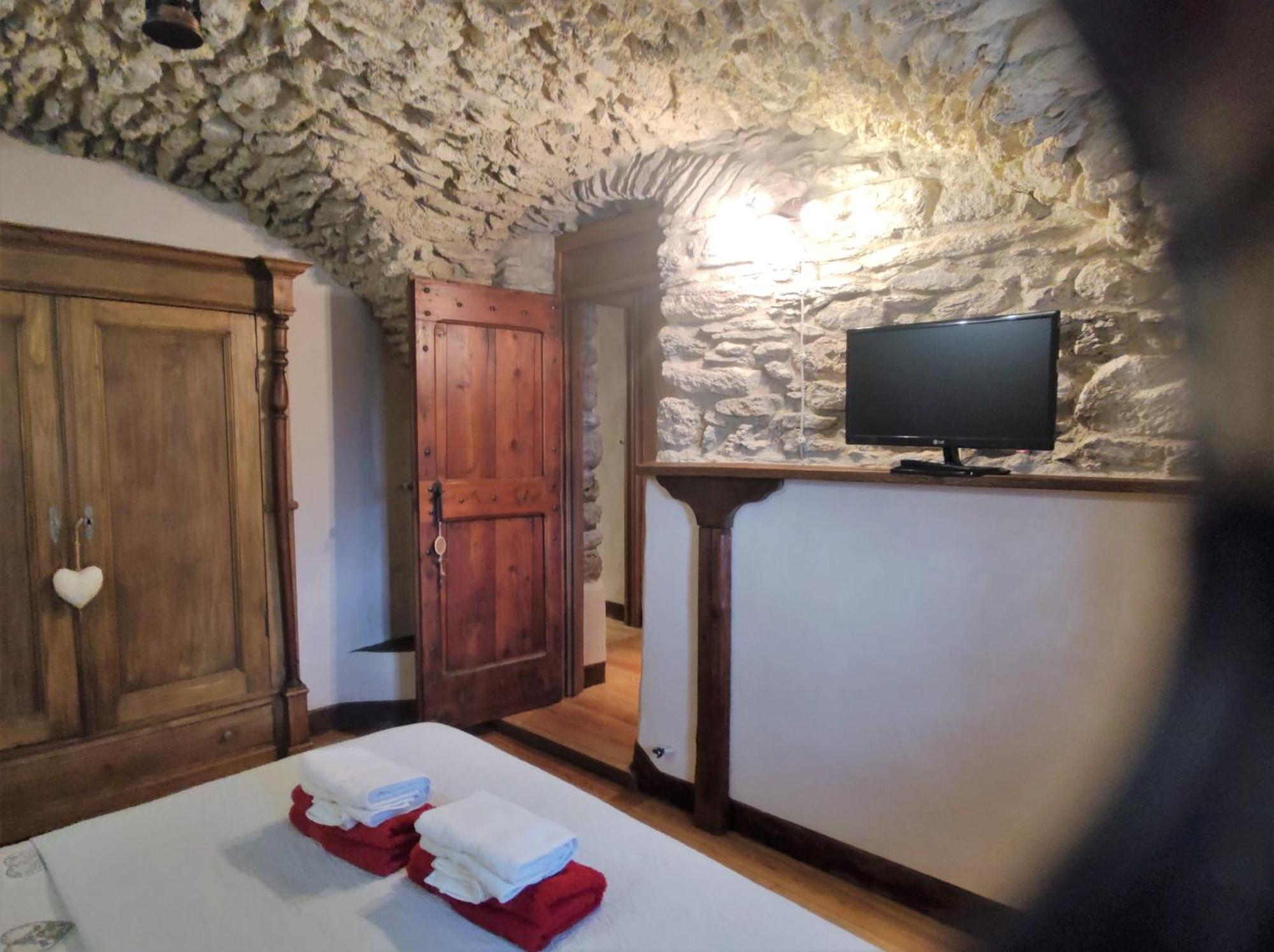 Le Petit Chateau De Vetan Cir 0023 圣皮埃尔 外观 照片